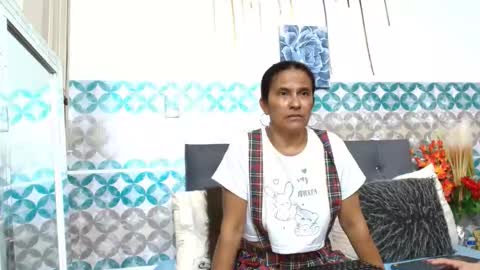 lorenaluna online show from March 3, 2026, 6:25 pm