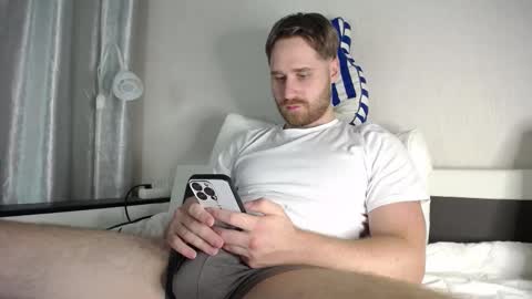 Lorenz online show from October 24, 2025, 2:46 pm