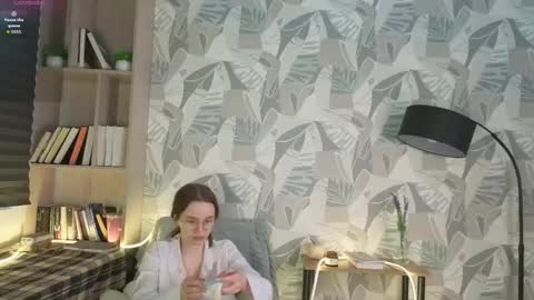 Snapshot of lorettedarsi chatting on May 22, 2026, 1:02 am lorettedarsi online show from May 22, 2026, 1:02 am