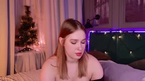 Lori online show from December 21, 2024, 8:10 pm