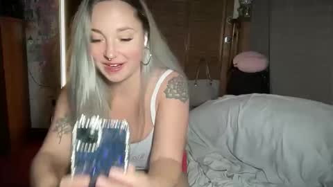 Lorelai Kane online show from March 31, 2026, 3:41 am