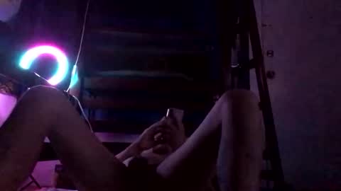 lostndapacific online show from November 14, 2025, 10:58 am