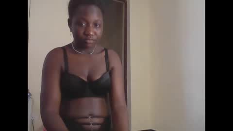 lotty_lavilla online show from March 9, 2026, 8:29 am