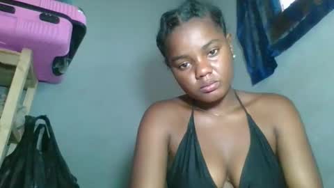 Snapshot of louane98 chatting on February 20, 2026, 11:32 am louane98 online show from February 20, 2026, 11:32 am