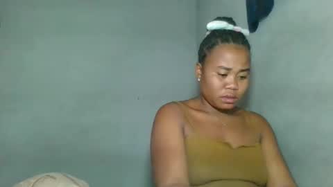 louane98 online show from March 24, 2026, 7:24 am