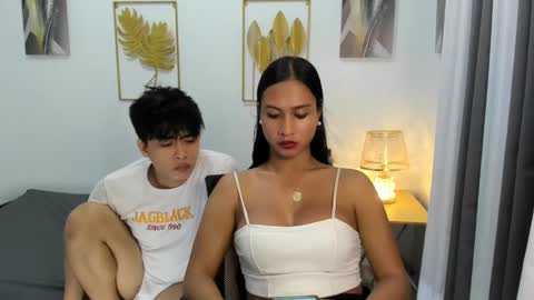 Snapshot of louie_cute_asian chatting on February 24, 2025, 2:26 pm Kylie online show from February 24, 2025, 2:26 pm