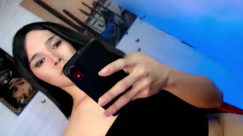 Snapshot of louilalicious chatting on February 3, 2025, 7:29 am louilalicious online show from February 3, 2025, 7:29 am