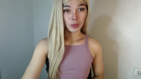 Snapshot of louilalicious chatting on February 28, 2025, 5:15 am louilalicious online show from February 28, 2025, 5:15 am