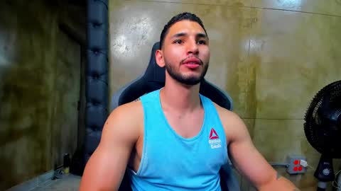 Louis online show from March 6, 2025, 11:20 pm