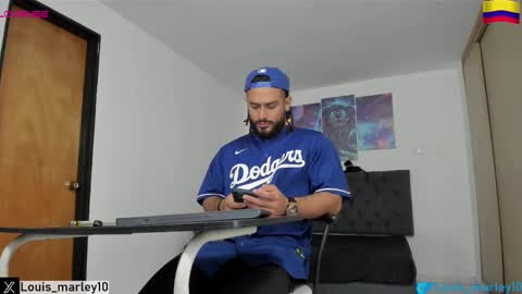 louis_marley_ online show from February 27, 2025, 10:42 pm