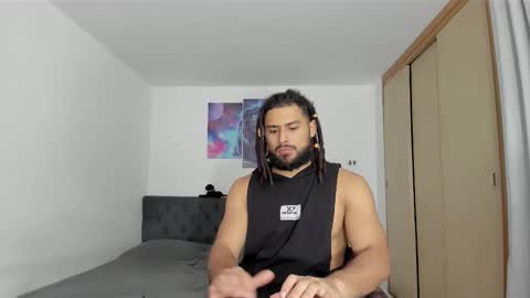 louis_marley_ online show from January 7, 2026, 4:26 am