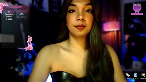 Louisa online show from November 8, 2025, 2:45 am