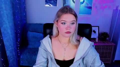 Loise online show from October 20, 2025, 3:23 pm