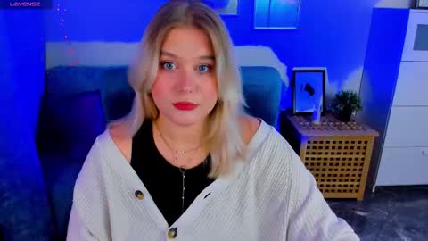 Loise online show from November 2, 2025, 9:06 pm