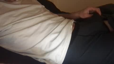 louiskuul online show from January 8, 2026, 8:44 pm