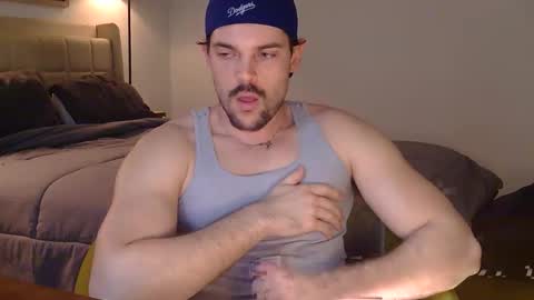 Snapshot of louisvalmer chatting on February 13, 2026, 9:33 pm Louis Valmer online show from February 13, 2026, 9:33 pm