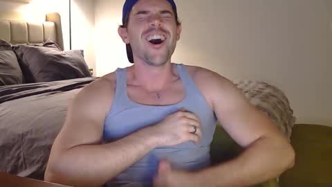 Snapshot of louisvalmer chatting on March 4, 2026, 4:40 am Louis Valmer online show from March 4, 2026, 4:40 am