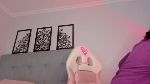 Lourrein Stoun   Independiente online show from January 5, 2025, 10:50 pm