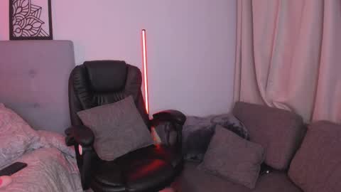 Lourrein Stoun   Independiente online show from October 22, 2025, 12:33 am