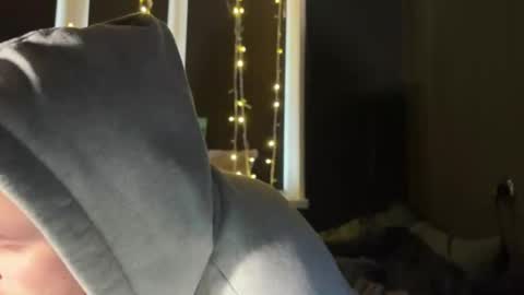 Mary and Tom online show from April 17, 2026, 6:49 am