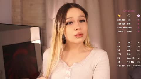 Eva online show from March 27, 2026, 1:44 pm