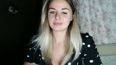 Megane online show from November 11, 2025, 10:37 am