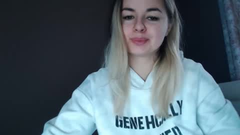 Megane online show from February 1, 2026, 8:57 am