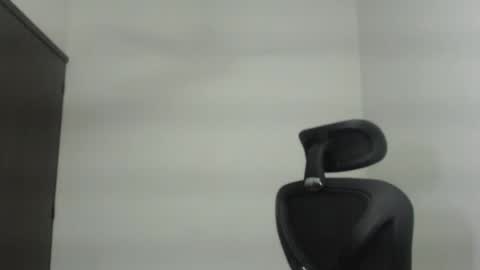 Nina online show from March 10, 2025, 9:29 pm