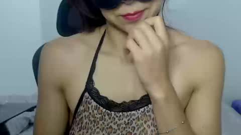 Nina online show from March 13, 2026, 9:10 pm
