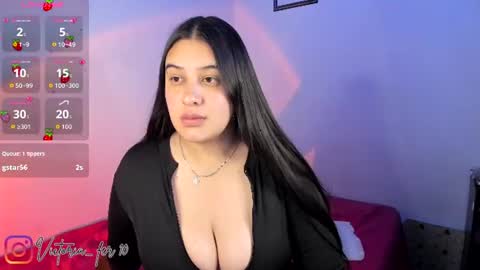 Victoria Fernandez online show from June 30, 2026, 4:35 am