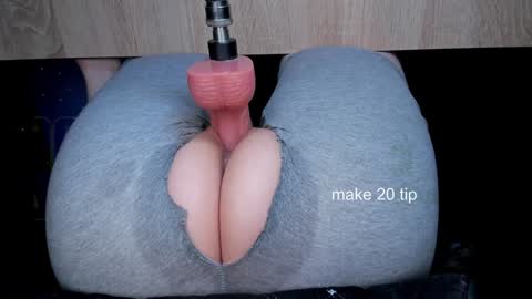 Kira online show from December 8, 2024, 2:09 pm