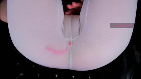 Kira online show from October 9, 2025, 9:40 am