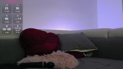 love_kyliee online show from April 7, 2026, 11:15 pm