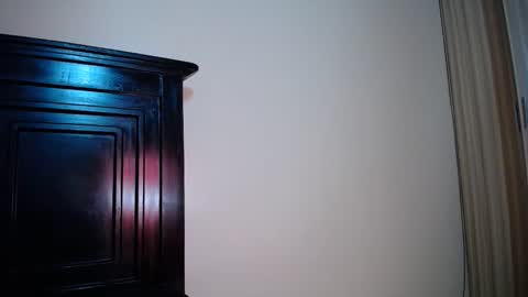 Snapshot of love_niahh chatting on March 7, 2026, 1:24 am niahh online show from March 7, 2026, 1:24 am