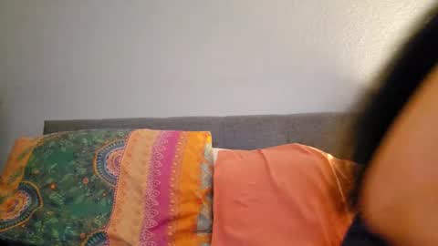 Raquel Love online show from April 29, 2026, 4:11 pm