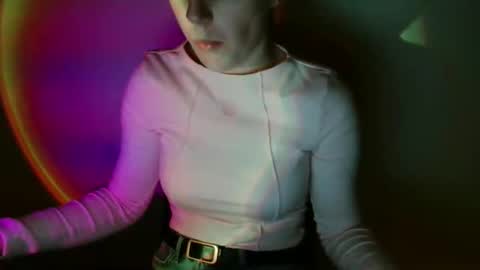 Vivian online show from February 21, 2026, 11:00 am