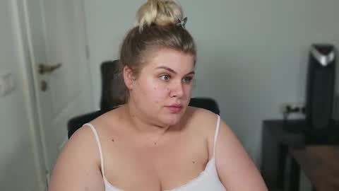 Ally online show from September 26, 2025, 2:10 pm