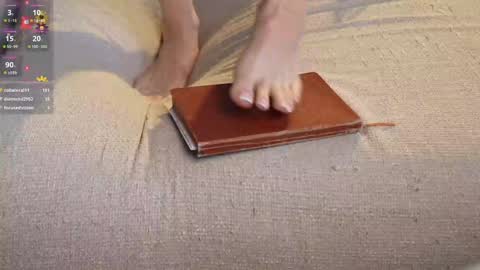 love you to123 online show from October 15, 2025, 6:13 am