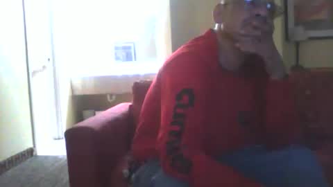 loveazz4me online show from November 18, 2025, 11:58 am