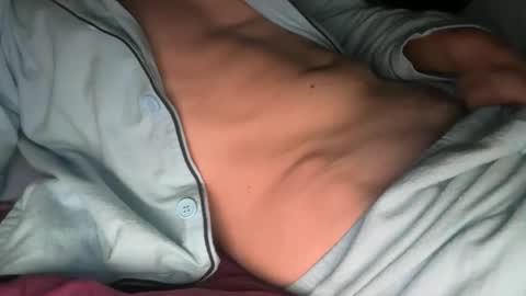 lovecoquin online show from November 11, 2025, 9:26 pm