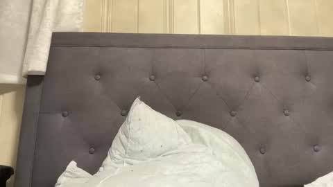 loved19 online show from October 23, 2025, 11:35 pm