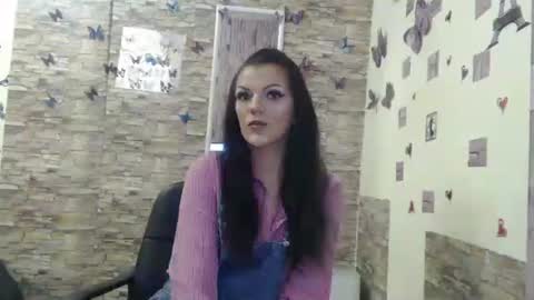 Snapshot of lovediamond1 chatting on December 1, 2024, 6:52 pm mary online show from December 1, 2024, 6:52 pm