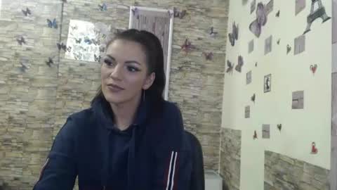 Snapshot of lovediamond1 chatting on December 2, 2024, 3:47 pm mary online show from December 2, 2024, 3:47 pm