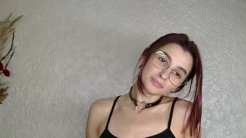 Inna online show from November 5, 2025, 7:52 am