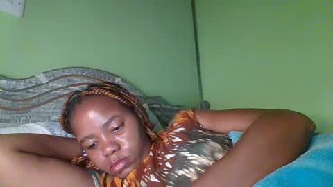 lovegal335 online show from January 8, 2026, 2:25 am