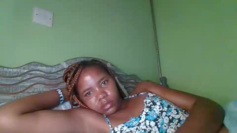 lovegal335 online show from January 10, 2026, 12:40 pm