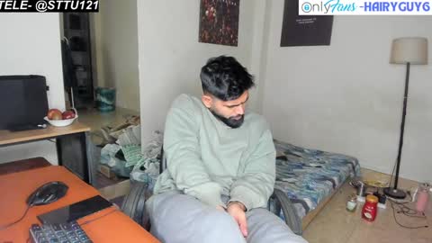 Snapshot of lovehairyindian chatting on December 15, 2024, 10:07 am Indian hairy online show from December 15, 2024, 10:07 am