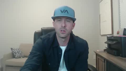 lovehatlovers online show from April 7, 2026, 7:20 am