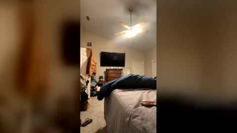 cum with us online show from January 19, 2026, 12:47 am