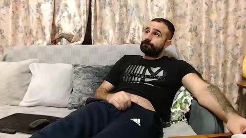 Snapshot of loveivat80 chatting on February 23, 2025, 5:18 pm loveivat80 online show from February 23, 2025, 5:18 pm